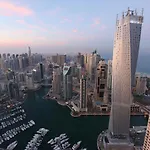 Hometown Holiday Homes - Cayan Tower