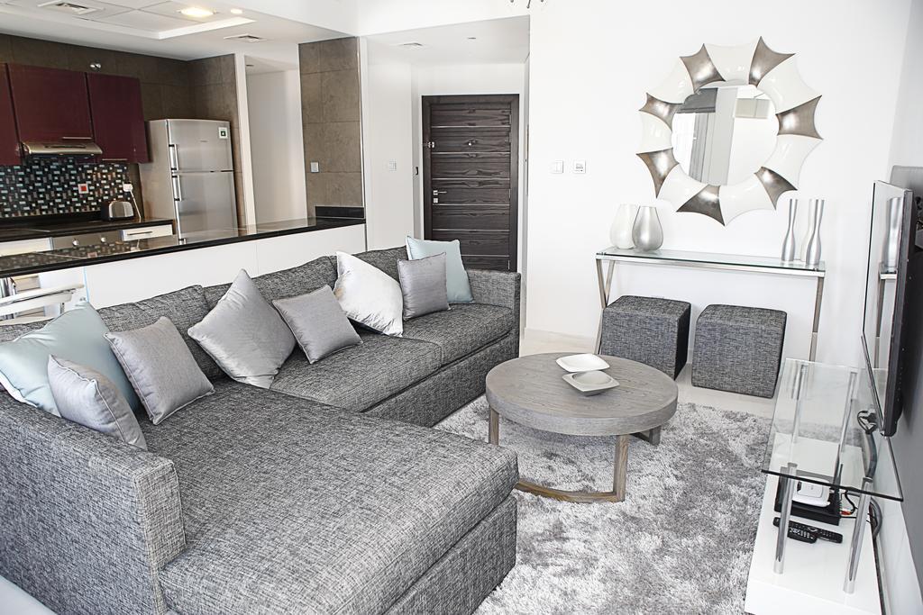 Apartment Hometown Holiday Homes - Cayan Tower *