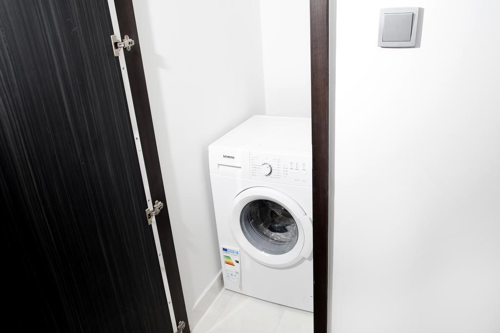 Apartment Hometown Holiday Homes - Cayan Tower