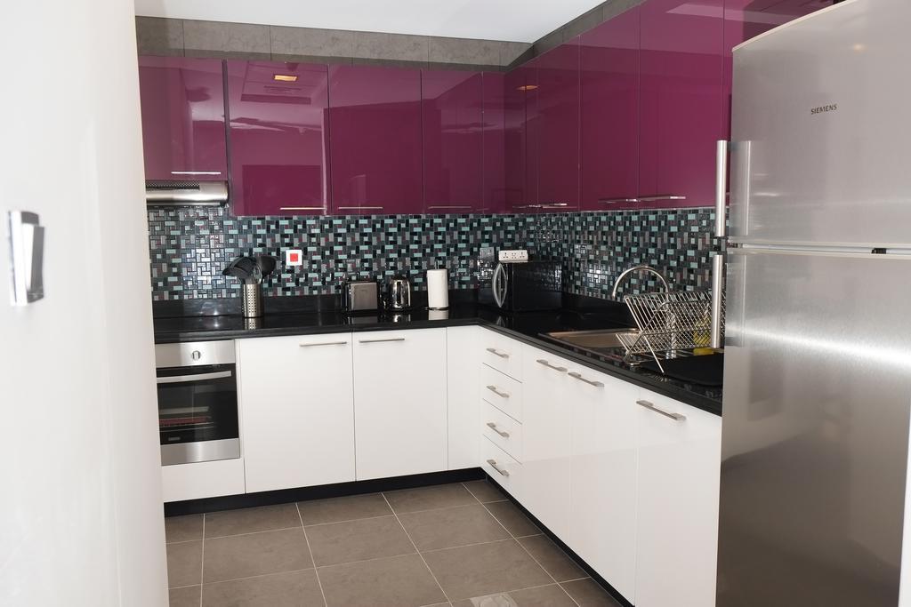Hometown Holiday Homes - Cayan Tower