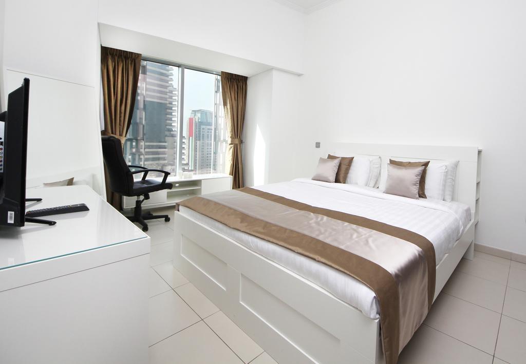 Hometown Holiday Homes - Cayan Tower